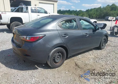 2019 Toyota Yaris L z USA, uszkodzony, nr VIN 3MYDLBYV0KY523937